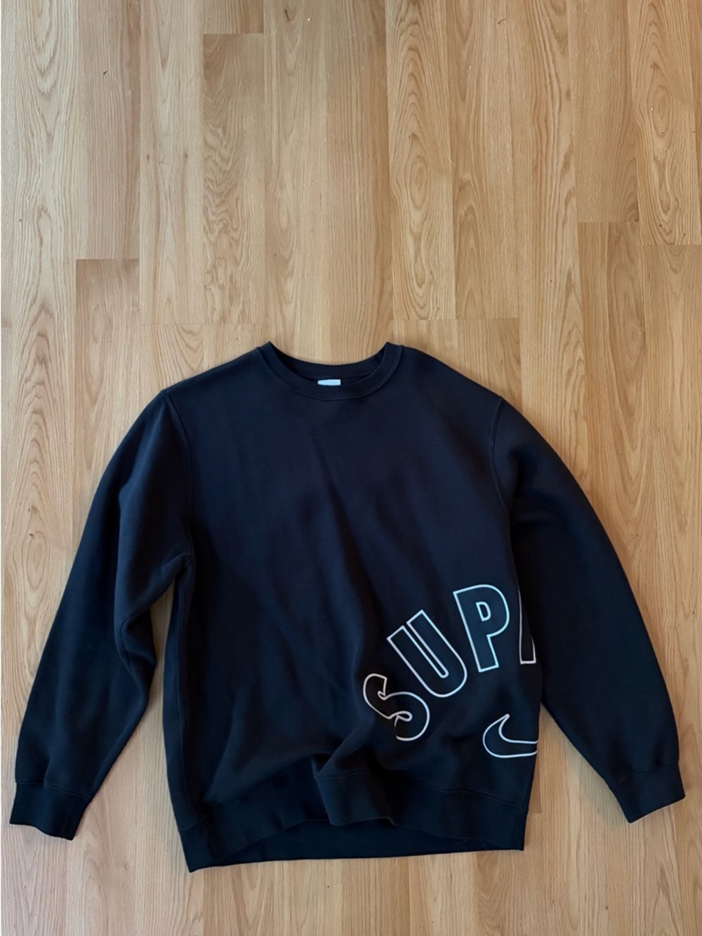SS22 Nike x Supreme Black Crewneck